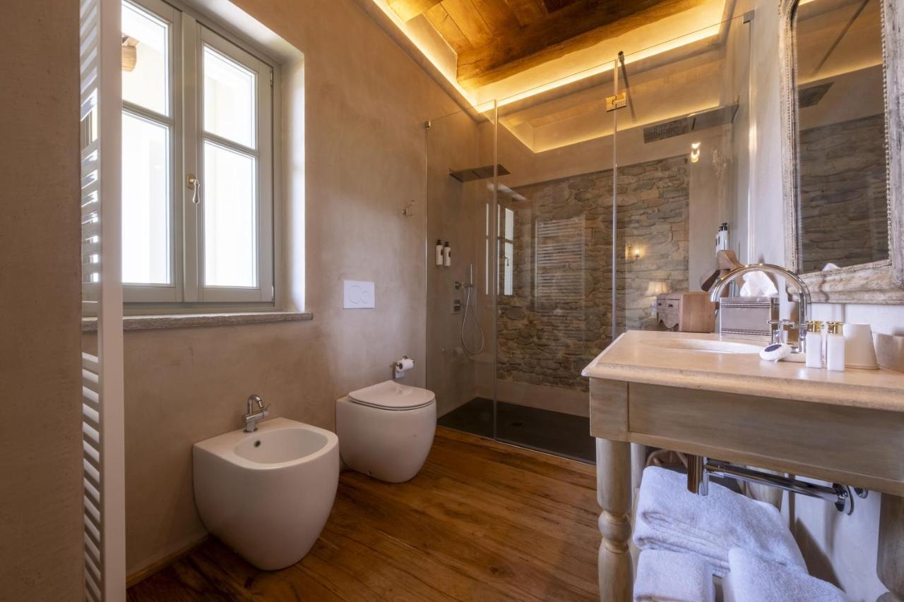Tenuta Bussia - Wine Relais & Spa Monforte dʼAlba Esterno foto