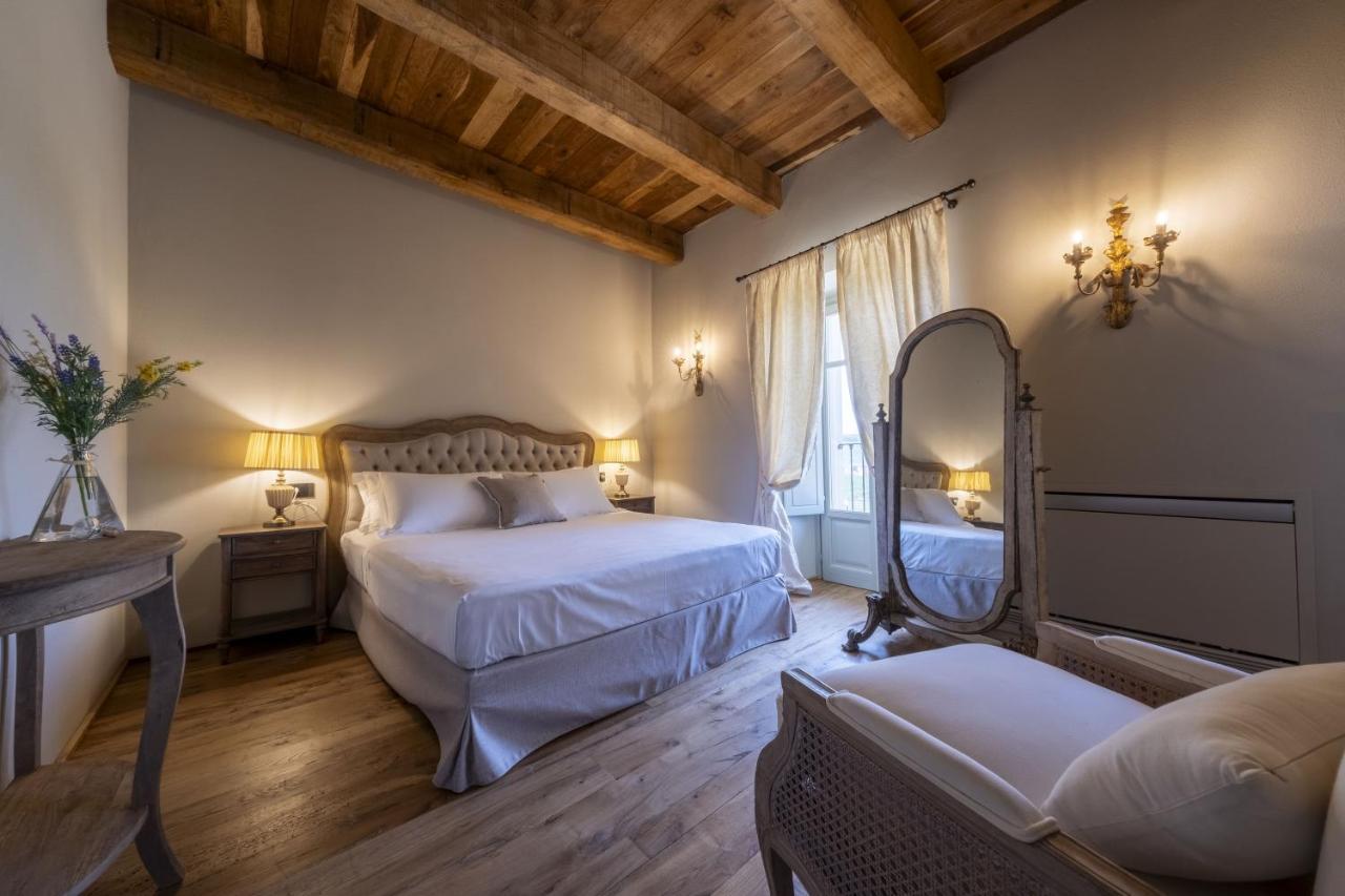 Tenuta Bussia - Wine Relais & Spa Monforte dʼAlba Esterno foto