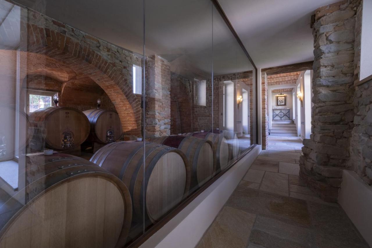 Tenuta Bussia - Wine Relais & Spa Monforte dʼAlba Esterno foto