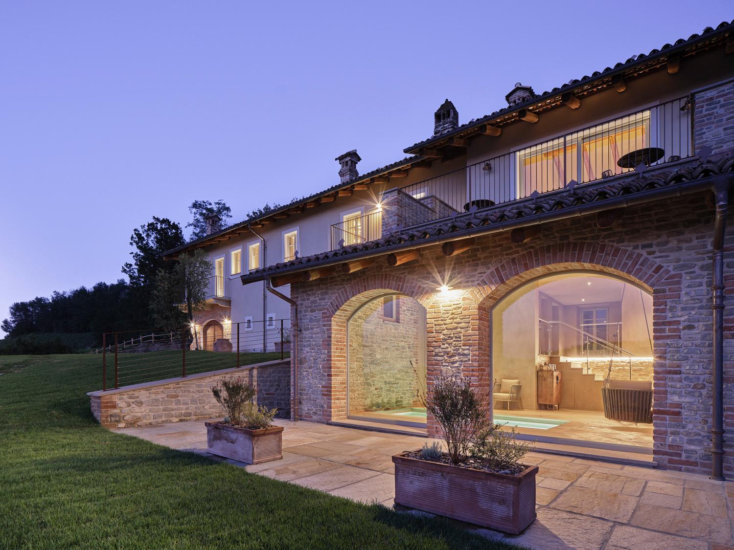 Tenuta Bussia - Wine Relais & Spa Monforte dʼAlba Esterno foto